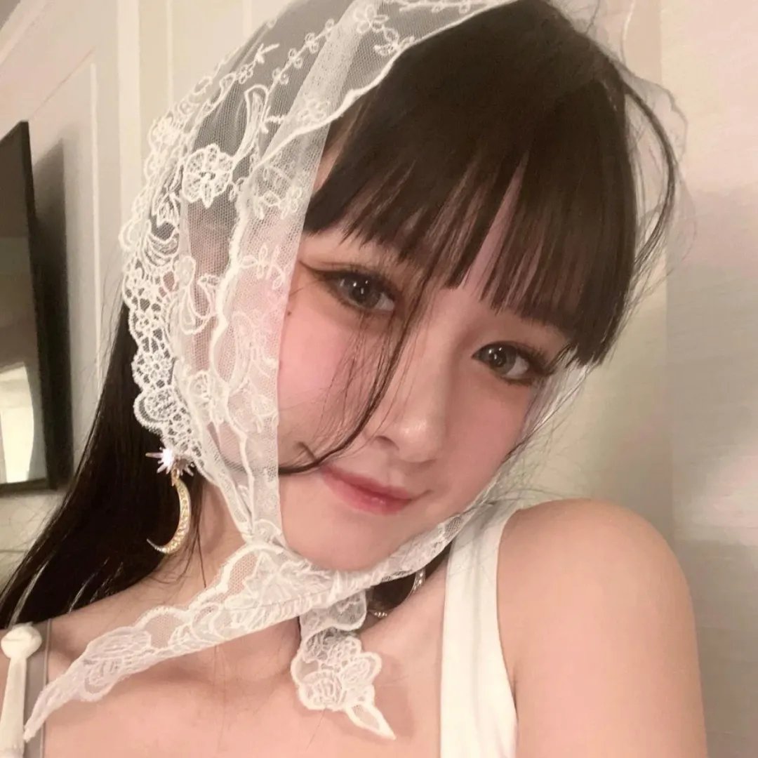 空房间里的妻子